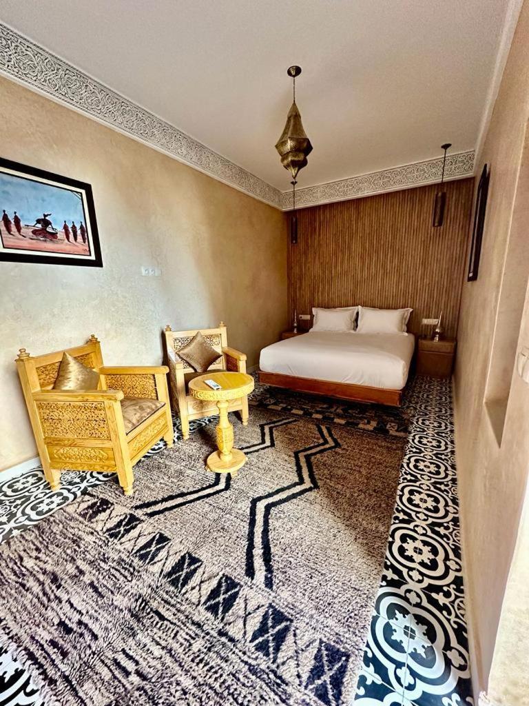 Hotel Click Riad & Spa Marrakesch Exterior foto
